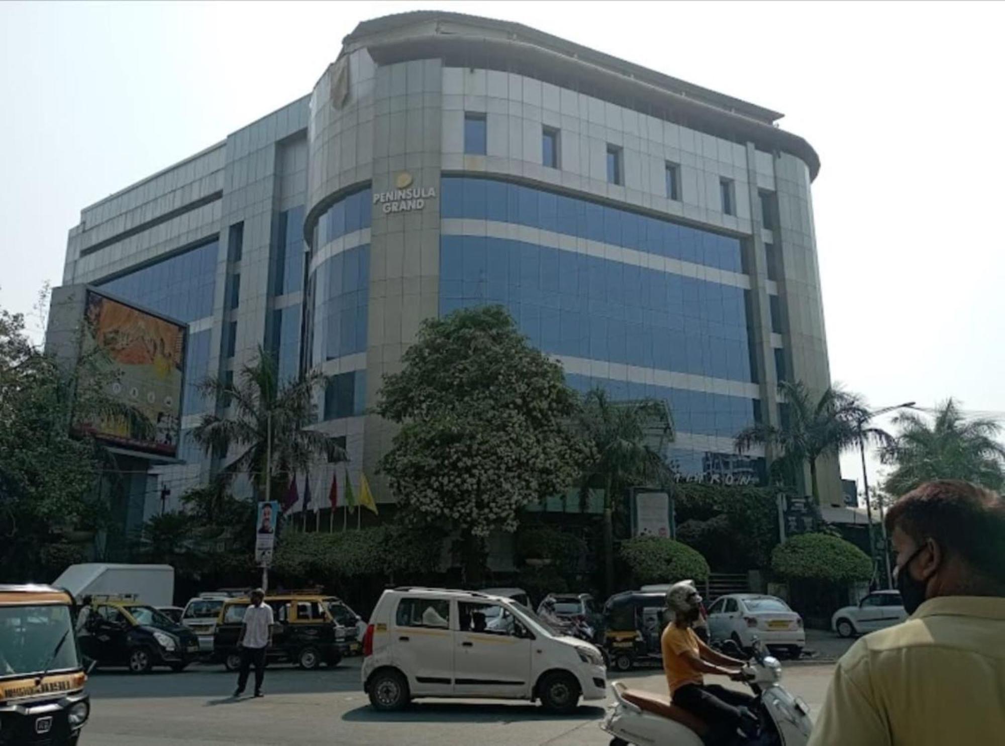 Hotel Adams Inn Near Mumbai Airport מראה חיצוני תמונה